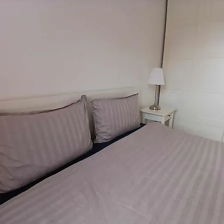 Four Bedroom Near With Pool * Jezera